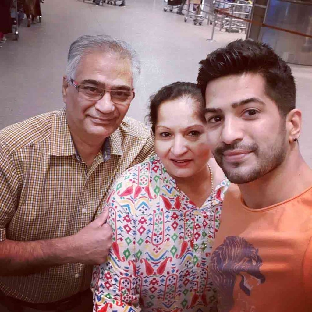 Amit Tandon with his Mother & Father