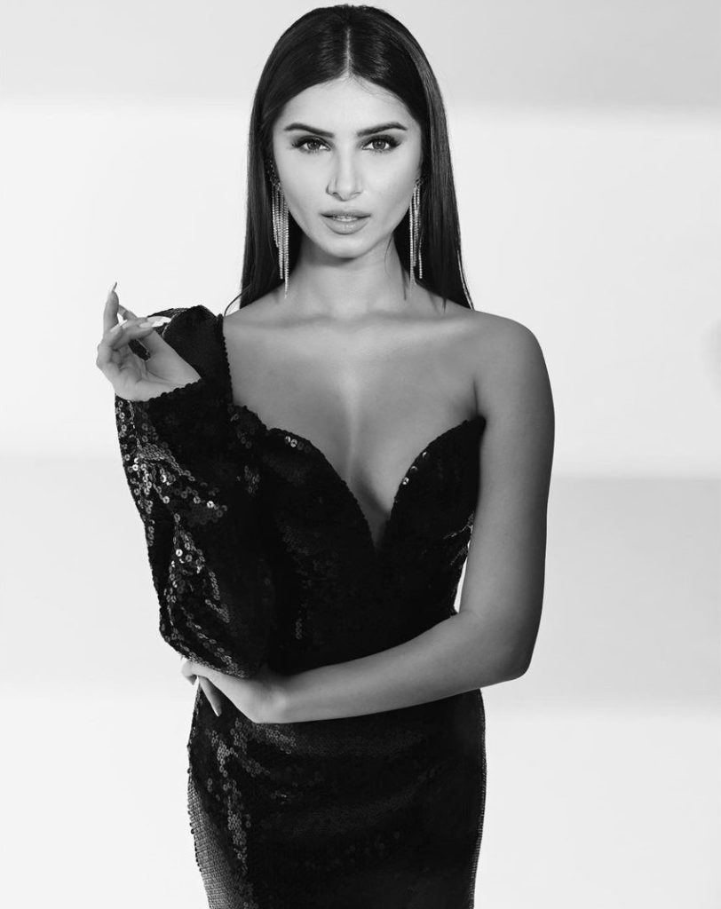 Tara Sutaria in sexy outfit black and white HD Picture Biographia