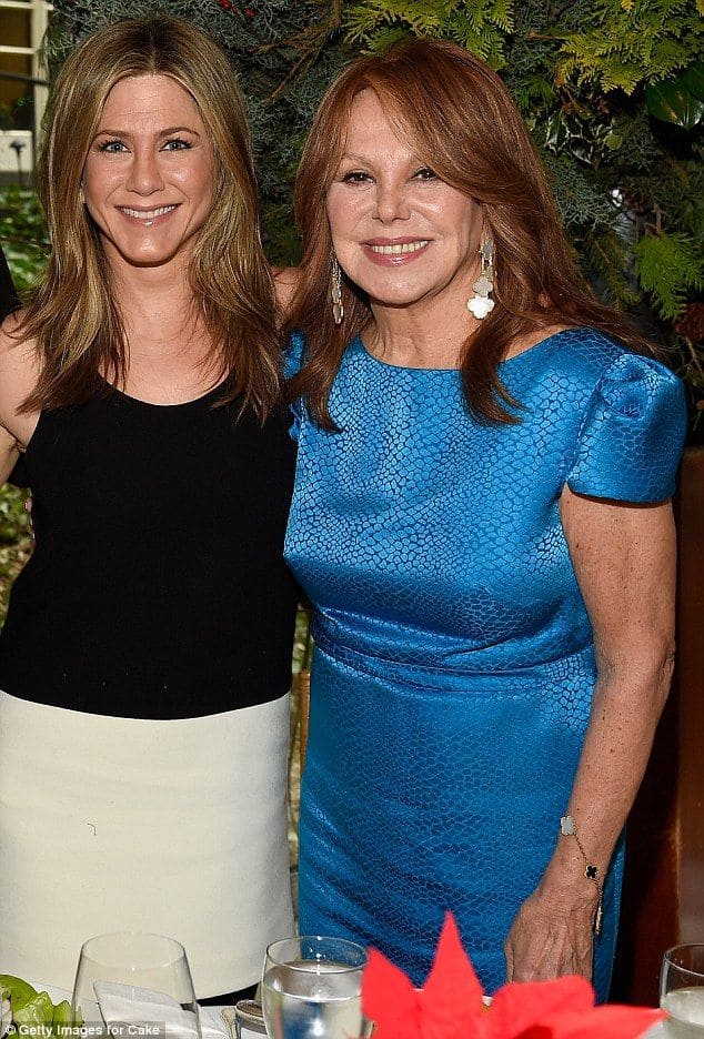 Jennifer Aniston with her Mother Nancy Dow