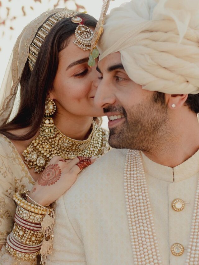 #RanLia Mesmerizing Wedding Pictures Ranbir Kapoor Alia Bhatt