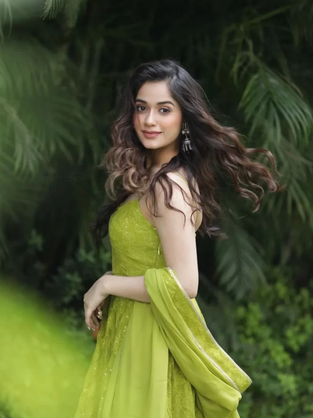 cropped-teen-sensation-jannat-zubair.webp