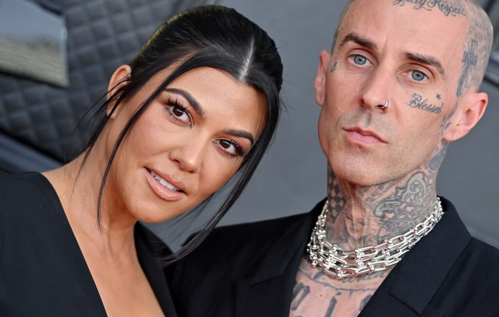 Travis Barker with Kourtney Kardashian HD Picture Biography Biographia